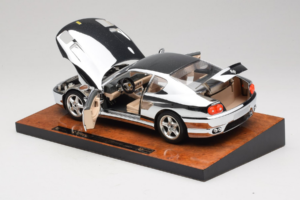 Ferrari 456 GT Chrome Silver Bburago 1:18 3746-R1 Metall – Bild 5 von 8