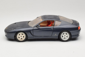 Ferrari 456 GT Dark Blue Metallic Bburago 1:18 3036-B2 Metall – Bild 4 von 8