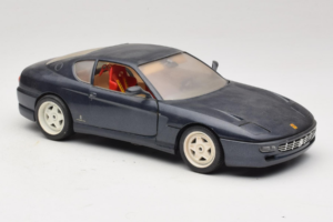 Ferrari 456 GT Dark Blue Metallic Bburago 1:18 3036-B2 Metall – Bild 6 von 8