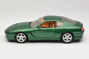 Ferrari 456 GT Grün Metallic Bburago 1:18 3036-GR1 Metall – Bild 4 von 8