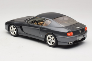 Ferrari 456 GT Grau Metallic Bburago 1:18 3036-G1 Metall – Bild 7 von 8
