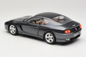 Ferrari 456 GT Grau Metallic Sonderlackierung Bburago 1:18 3036D Metall – Bild 7 von 8
