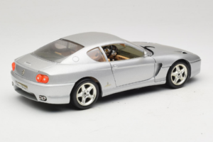 Ferrari 456 GT Silber Bburago 1:18 3336-S1 Metall – Bild 3 von 8