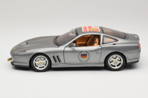 Ferrari 550 Maranello 25 Ferrari Model Club Silber Bburago 1:18 3344-S1 Metall – Bild 4 von 7