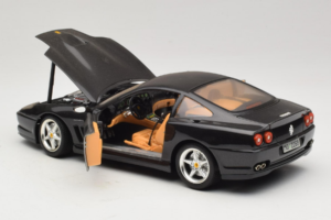 Ferrari 550 Maranello Schwarz Metallic Bburago 1:18 3344-B1 Metall – Bild 5 von 8