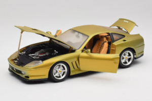 Ferrari 550 Maranello Gold Metallic Braccio & Gotz Bburago 1:18 3044-G1 Metall – Bild 2 von 8