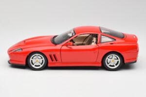 Ferrari 550 Maranello Rot Bburago 1:18 3064 Metall – Bild 4 von 8