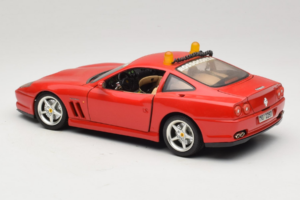 Ferrari 550 Maranello Safety Car Rosso Corsa Bburago 1:18 3064-P1 Metall – Bild 7 von 8