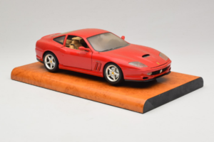 Ferrari 550 Maranello Technik Museum Speyer Edition Bburago 1:18 B001 Metall – Bild 6 von 8