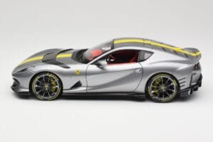 Ferrari 812 Competizione Grigio Coburn Bburago 1:18 18-01647 Metall – Bild 4 von 8