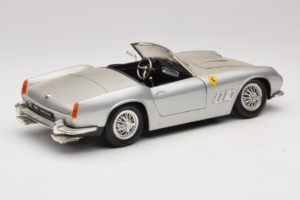 Ferrari California Cabriolet Silber Tonka 1:18 01109-S1 Metall – Bild 3 von 8