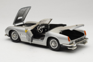 Ferrari California Cabriolet Silber Tonka 1:18 01109-S1 Metall – Bild 5 von 8