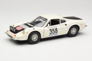 Ferrari Dino 246 GT Weiss Anson 1:18 3580 Metall