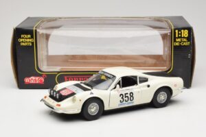 Ferrari Dino 246 GT Weiss Anson 1:18 3580 Metall – Bild 8 von 8