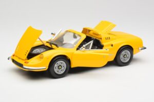Ferrari Dino 246 GTS Gelb Hot Wheels 1:18 23920 Metall – Bild 2 von 8
