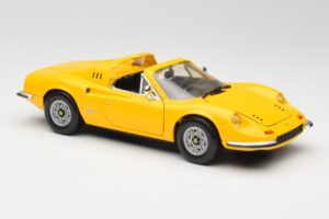 Ferrari Dino 246 GTS Gelb Hot Wheels 1:18 23920 Metall – Bild 6 von 8