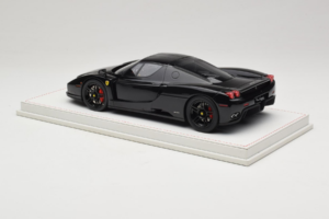 Ferrari Enzo Schwarz AB Models 1:18 REMC008 Resin – Bild 5 von 6
