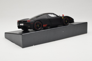 Ferrari Enzo Matt Black Limitierte Auflage BBR 1:18 HE180029 Metall – Bild 4 von 9