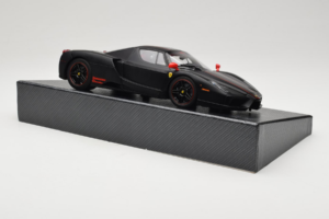 Ferrari Enzo Matt Black Limitierte Auflage BBR 1:18 HE180029 Metall – Bild 5 von 9