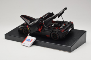 Ferrari Enzo Matt Black Limitierte Auflage BBR 1:18 HE180029 Metall – Bild 6 von 9