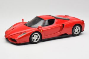Ferrari Enzo Rot Hot Wheels 1:18 56293 Metall
