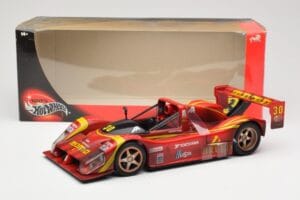 Ferrari F333 SP #30 Moretti 2001 Hot Wheels 1:18 29750 Metall – Bild 6 von 6