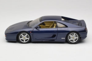 Ferrari F355 Berlinetta Blau Metallic UT Models 1:18 180074020-B1 Metall – Bild 4 von 8