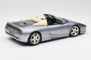 Ferrari F355 Spider Silber Hot Wheels 1:18 23907-M1 Metall – Bild 3 von 8