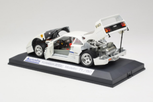 Ferrari F40 Autoliv Weiss Limitierte Auflage 150 Stück Exclusive Cars 1:18 EC001 Metall – Bild 5 von 9