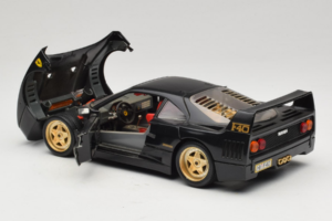 Ferrari F40 Schwarz mit Goldenen Rädern Bburago 1:18 3032-B2 Metall – Bild 5 von 8