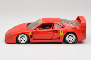 Ferrari F40 Club Deutschland Rot Bburago 1:18 3032-L3 Metall – Bild 4 von 8