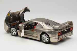 Ferrari F40 Dark Chrome Silver Kroymans Limitierte Auflage Bburago 1:18 3032-C2 Metall – Bild 5 von 8