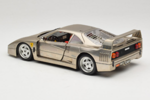Ferrari F40 Dark Chrome Silver Kroymans Limitierte Auflage Bburago 1:18 3032-C2 Metall – Bild 7 von 8