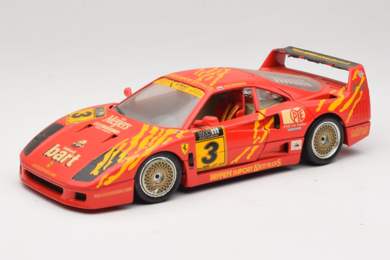 Ferrari F40 Evoluzione #3 Brummel Rot 1987 Bburago 1:18 3022-P2 Metall