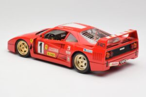 Ferrari F40 Evoluzione Bburago 1:18 3042 Metall – Bild 7 von 8