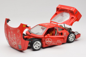 Ferrari F40 Evoluzione FC Nürnberg Special Edition Rot Bburago 1:18 3042-FCN Metall – Bild 2 von 8
