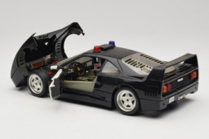 Ferrari F40 Highway Patrol Schwarz Weiss Bburago 1:18 3022-H1 Metall – Bild 5 von 8