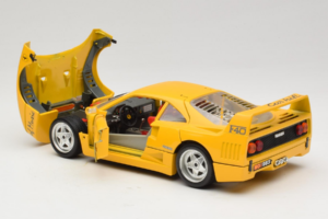 Ferrari F40 Interconti Car HiFi Gelb Bburago 1:18 3032-I1 Metall – Bild 5 von 8