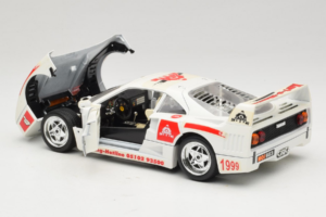 Ferrari F40 Kart-o-Mania Weiss Bburago 1:18 3332-W3 Metall – Bild 5 von 8