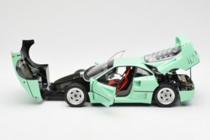 Ferrari F40 Mintgrün Kyosho 1:18 08416MG Metall – Bild 5 von 10