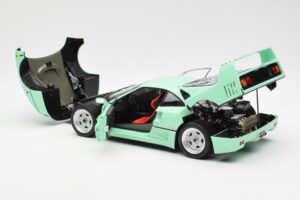 Ferrari F40 Mintgrün Kyosho 1:18 08416MG Metall – Bild 7 von 10