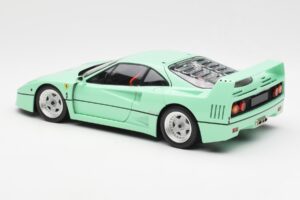 Ferrari F40 Mintgrün Kyosho 1:18 08416MG Metall – Bild 9 von 10