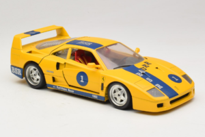 Ferrari F40 #1 Gelb Bauer Limitierte Auflage 100 Stück Bburago 1:18 BSR001 Metall – Bild 6 von 8