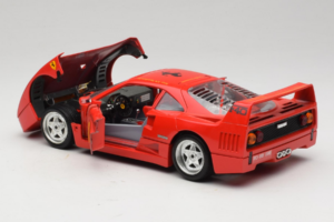 Ferrari F40 #8 Bevro International Rot 1987 Bburago 1:18 3332-P3 Metall – Bild 5 von 8