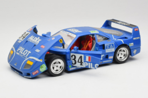 Ferrari F40 #34 M. Ferte / Thavenin / Palau Pilot Blau 1987 Bburago 1:18 3032-B1 Metall – Bild 2 von 8