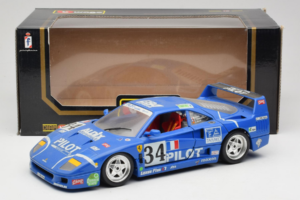 Ferrari F40 #34 M. Ferte / Thavenin / Palau Pilot Blau 1987 Bburago 1:18 3032-B1 Metall – Bild 8 von 8