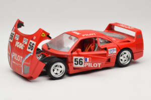 Ferrari F40 #56 Pilot Rot 1987 Bburago 1:18 3332-P2 Metall – Bild 2 von 8