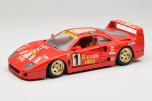 Ferrari F40 Pirelli Agip #1 Ferrari Club Italia Rot Bburago 1:18 3032-P2 Metall