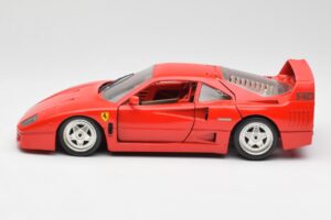 Ferrari F40 Rot Bburago 1:18 3032 Metall – Bild 4 von 8