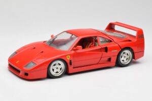 Ferrari F40 Rot Bburago 1:18 3032 Metall
